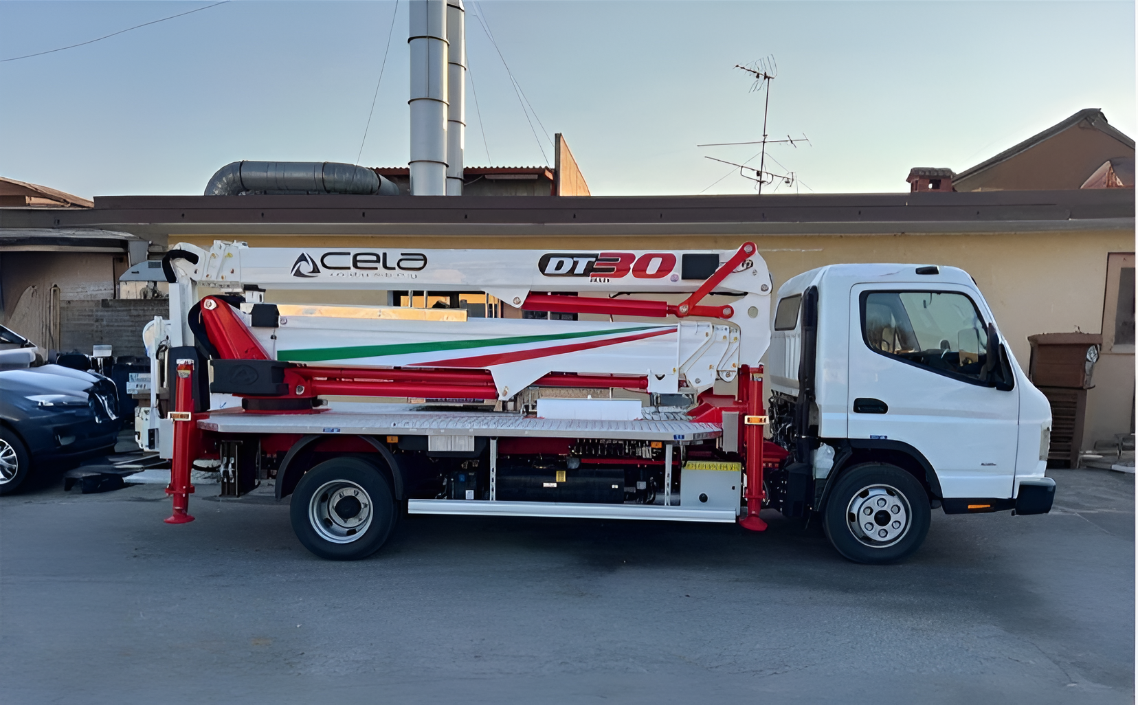 Автогідропідіймач ДТ 30